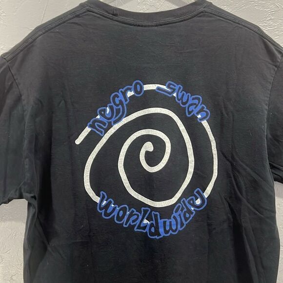 🔥🔥 Vintage BLOOD ORANGE Negro Swan Music Band Concert Tour Tee Men Sz Lg - EUC - Picture 1 of 10